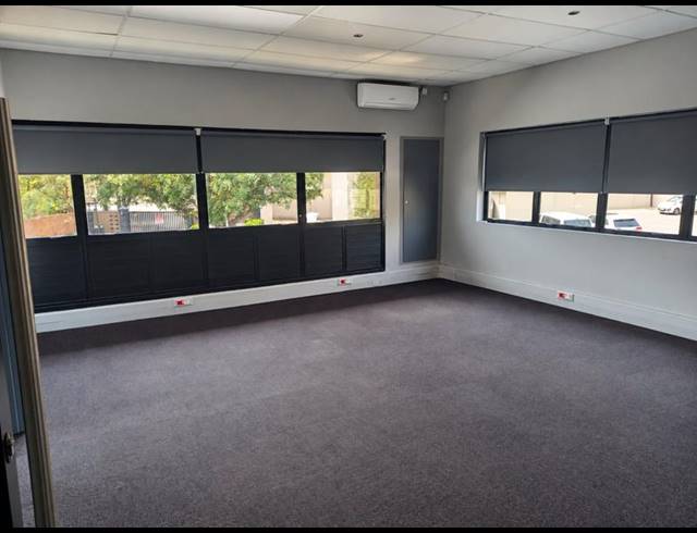 BUSINESS PROPERTY TO RENT IN BENDOR